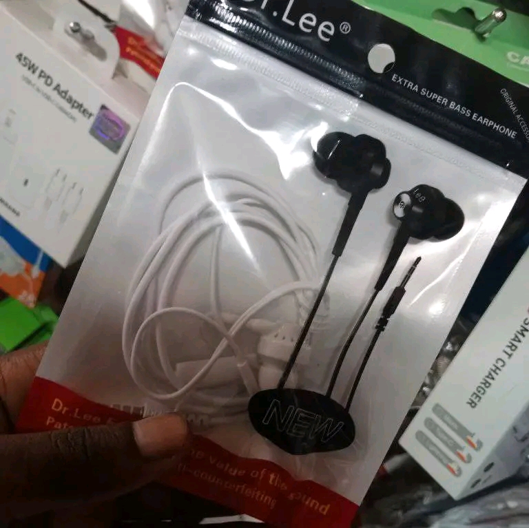 Dr Lee earphones